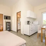 Peaceful Port Apartment *
