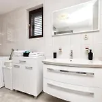 Peaceful Port Apartment Tribunj (Sibenik-Knin)