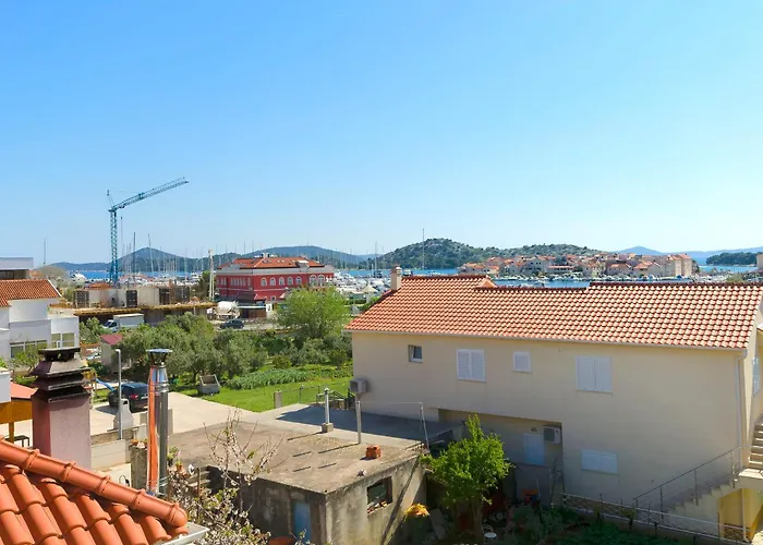 Peaceful Port Apartamento Tribalj